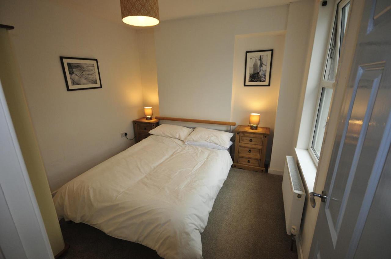 Surf View Apartment, Newquay New Quay Kültér fotó